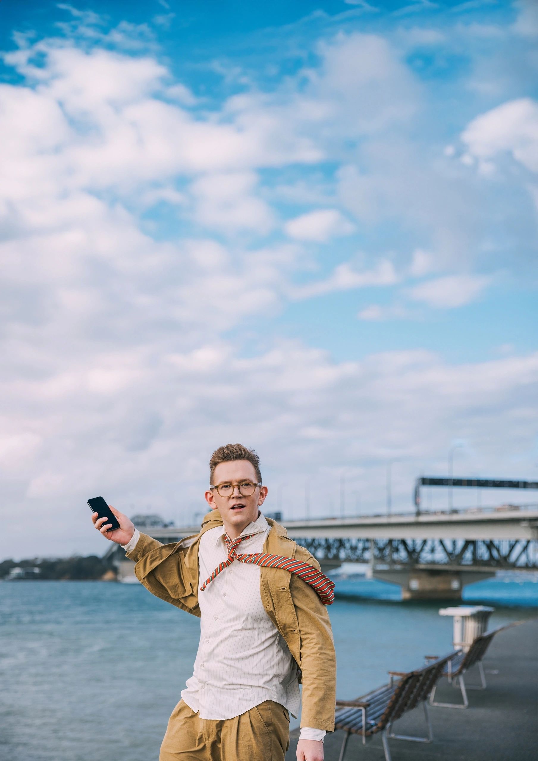 Chris Parker – Give Me One Good Reason Why I Shouldn’t Throw My Phone Off this Bridge